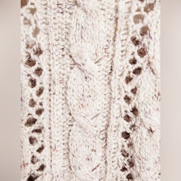 Pink Rose Equestrian style Loose Knit Patch Sweater- Size Small - Picture 7 of 14